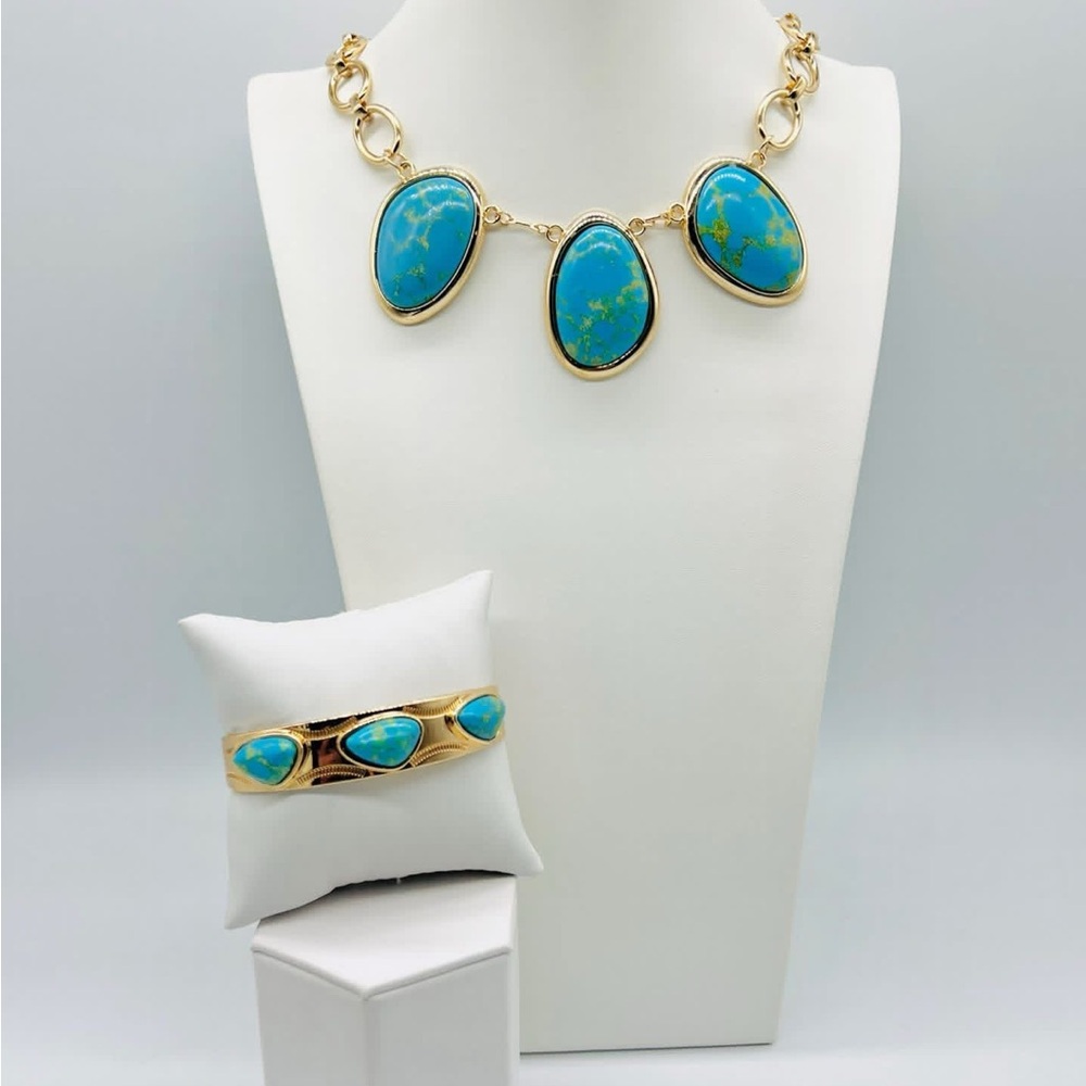 Paparazzi Gold and Turquoise Necklace and Bracelet Set